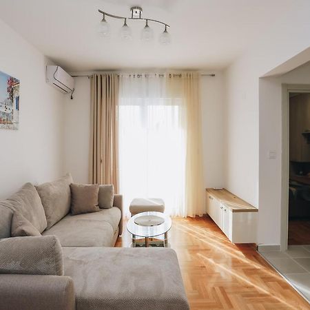 Apartments Viva Oliva Budva Exteriör bild